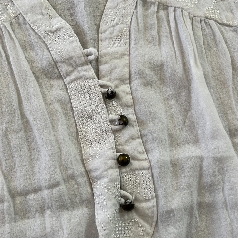 Nordstrom Rack White Top Size Small - Picture 5 of 8